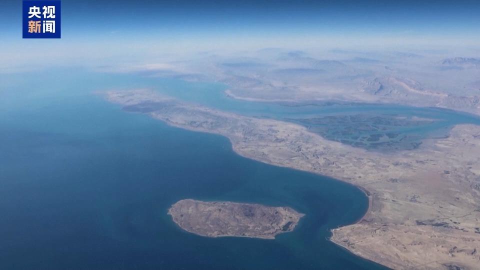  霍尔木兹海峡局势紧张，美军护航面临严峻挑战。 新闻 霍尔木兹海峡局势紧张，美军护航面临严峻挑战。 新闻 霍尔木兹海峡局势紧张，美军护航面临严峻挑战。 新闻