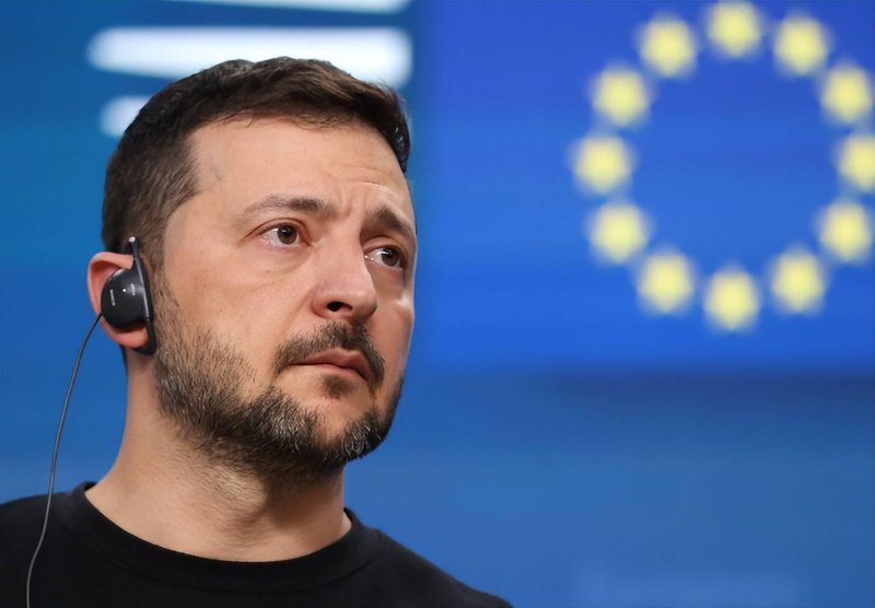  特朗普直言拒绝援助，泽连斯基提议引争议。 新闻 特朗普直言拒绝援助，泽连斯基提议引争议。 新闻 特朗普直言拒绝援助，泽连斯基提议引争议。 新闻