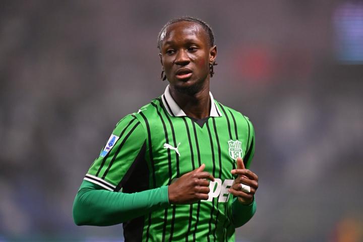  尤文图斯球探现场考察，萨索洛中场科内身价显著上涨。 体育新闻 尤文图斯球探现场考察，萨索洛中场科内身价显著上涨。 体育新闻 尤文图斯球探现场考察，萨索洛中场科内身价显著上涨。 体育新闻