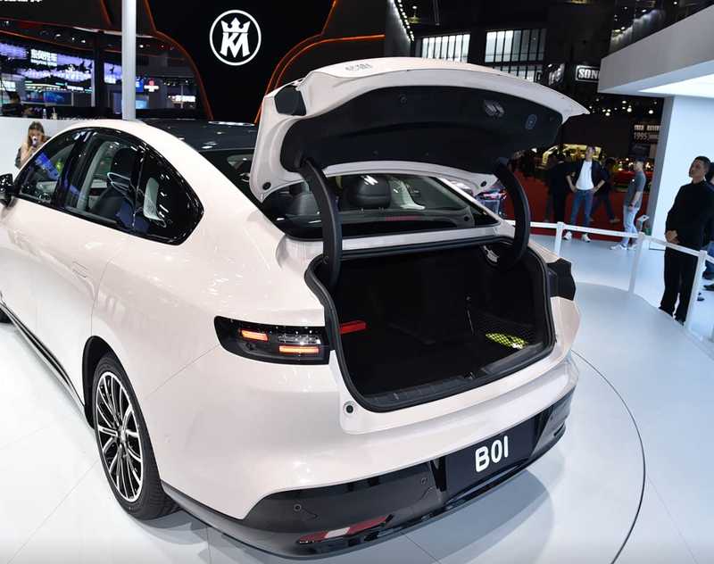  绝密档案：八万级纯电B级车的突围法则 汽车科技