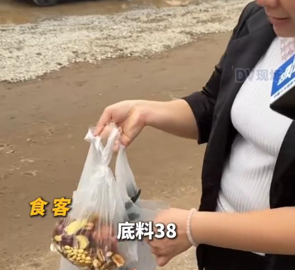  流量冲击下的传统餐饮生存法则：顺德莫氏鸡煲爆红事件深度剖析 企业服务