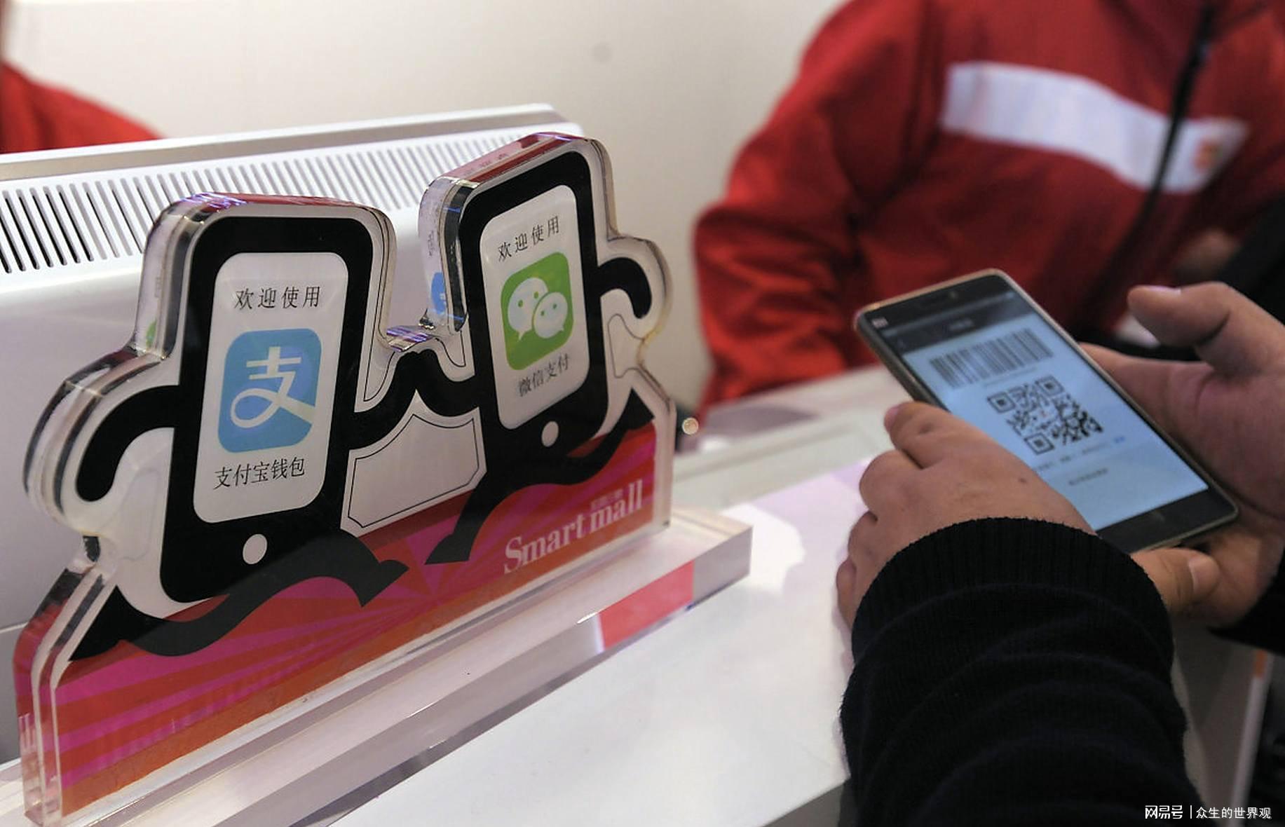  月薪一万、房租七千：一位技术人迪拜三年的真实账本与生活算法 新闻