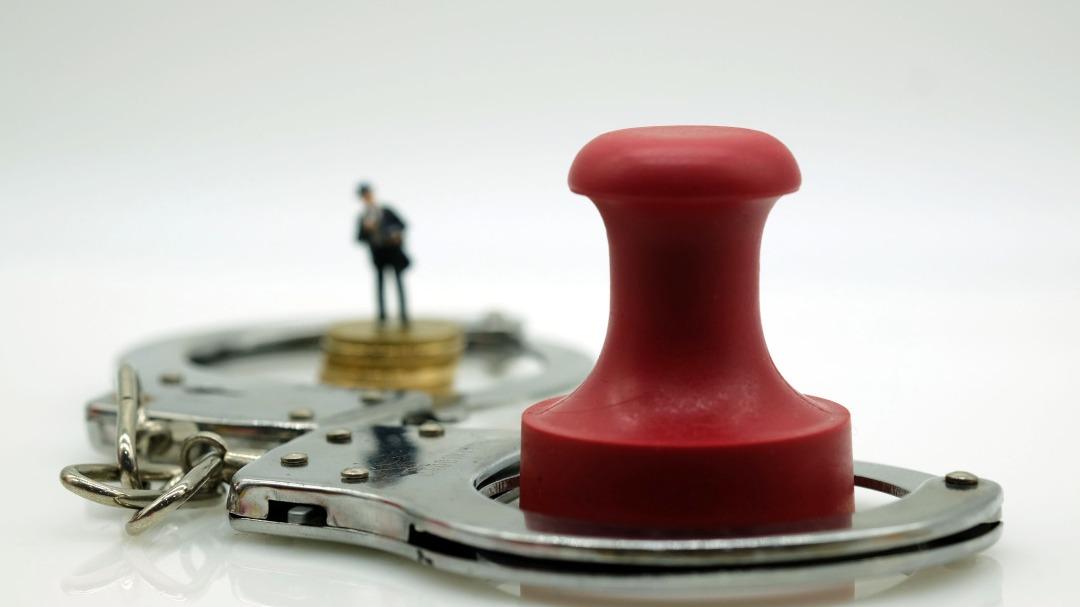  【深度复盘】寿险双雄2025财报：国寿新业务价值狂飙35.7%的底层逻辑 股票财经