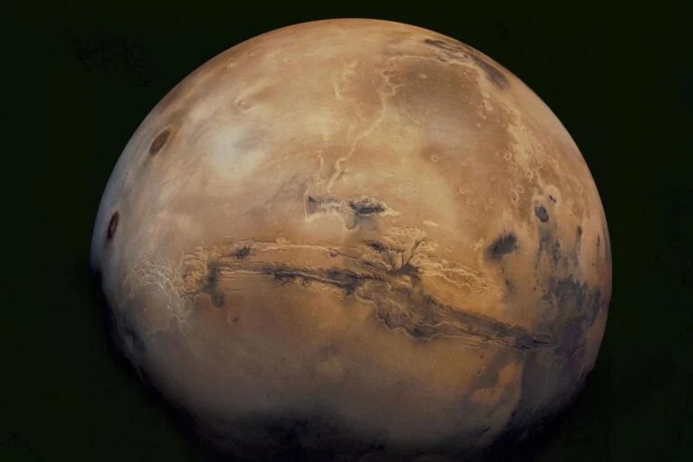 从废弃数据中挖出火星捷径：153天航线的技术解码